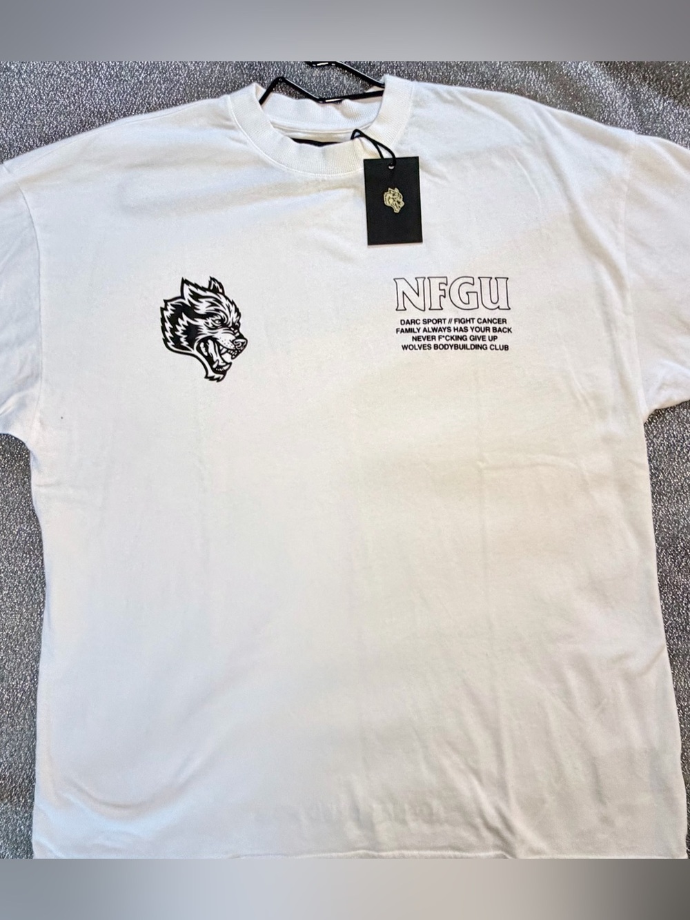 Darc Sport White Short-Sleeve Tee with Wolf Graphic